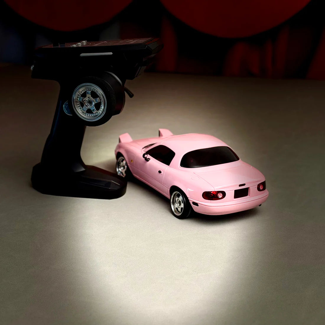 DriftMaster X1 – RC Auto za Driftovanje