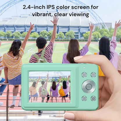 Pixora 44 – Retro Digitalna Kamera za Vlogove i Kreativne Priče